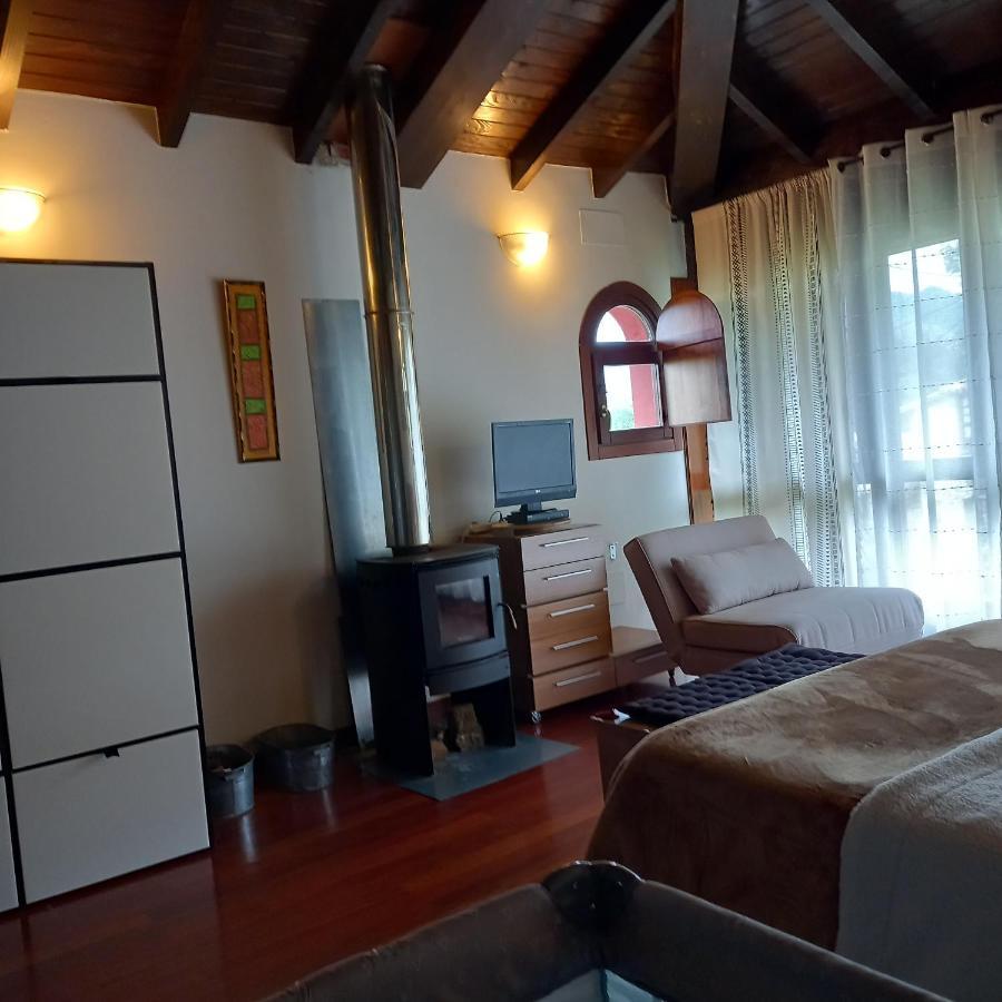 La Casa De Abajo Villa Llanes Exteriör bild